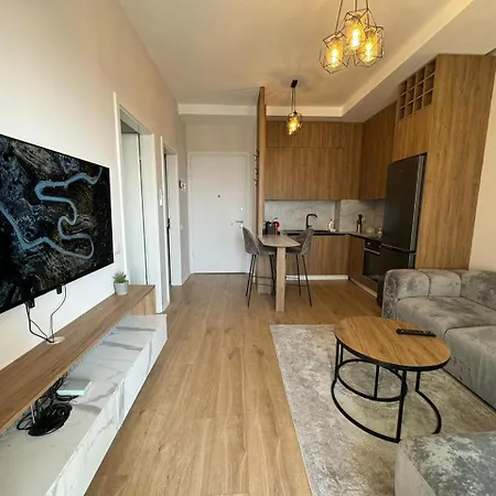 Center Boulevard 티라나