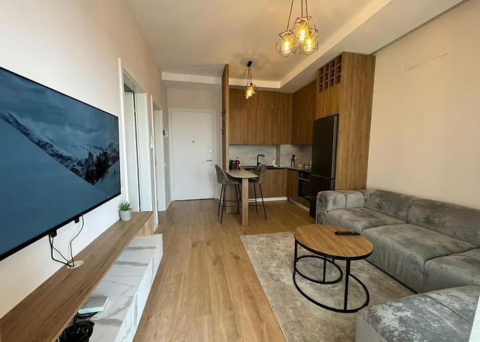 Center Boulevard 티라나